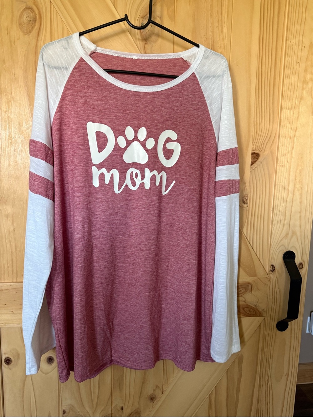 Dog Mom Raglan Jersey Long Sleeve Tee in Dark Pink and White
